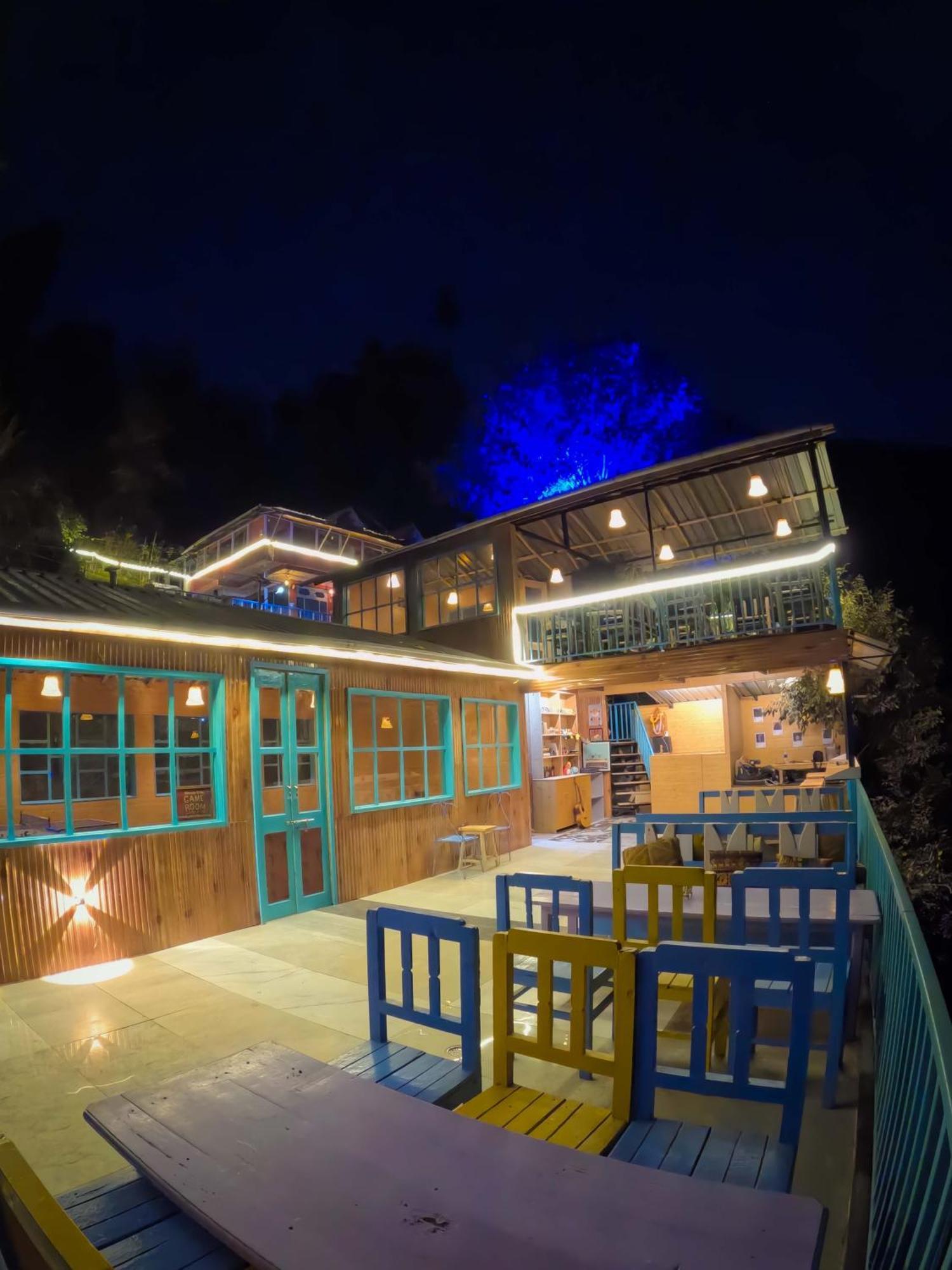 Hostel 360 Degree, Jibhi Ngoại thất bức ảnh